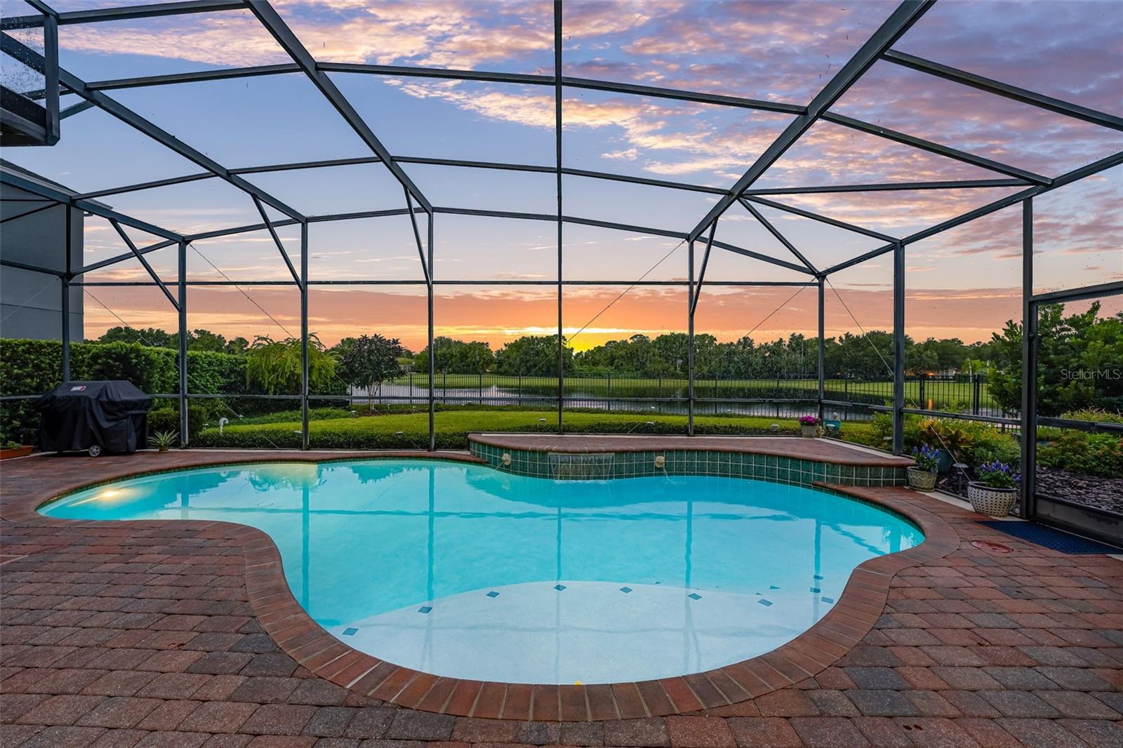 BUCKINGHAM ESTATES - Residential