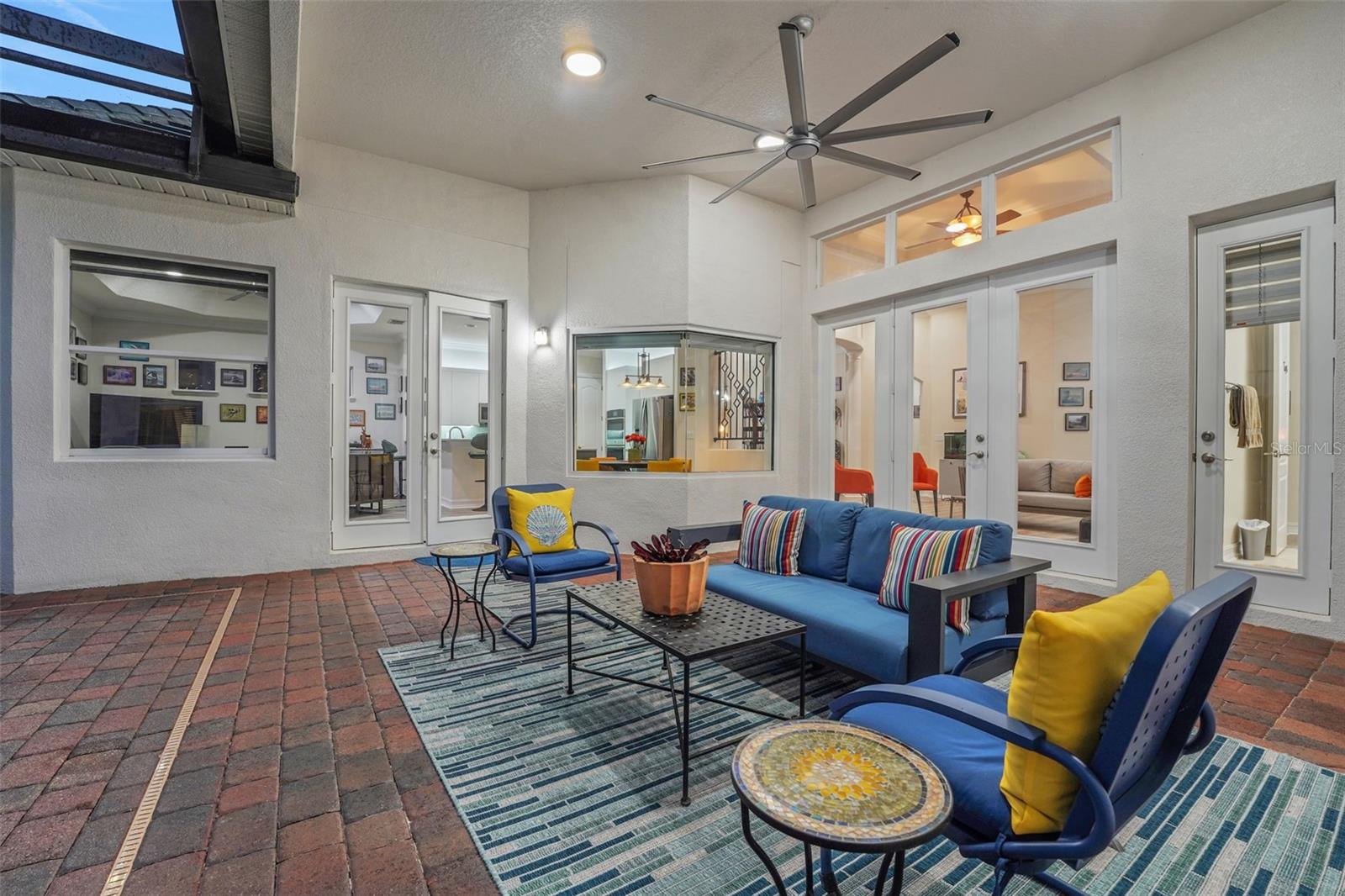 BUCKINGHAM ESTATES - Residential