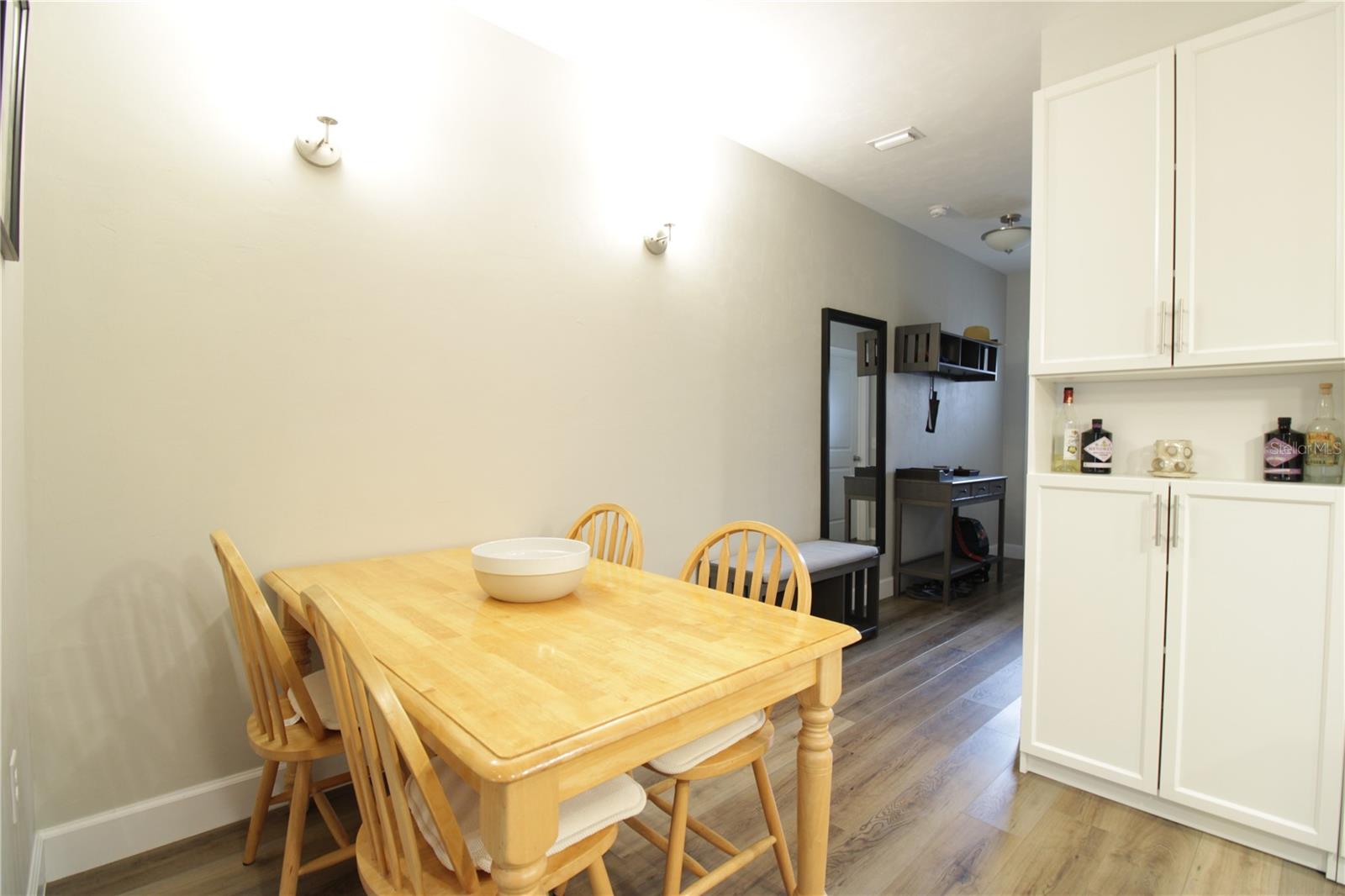 BLUES CREEK - Residential Lease