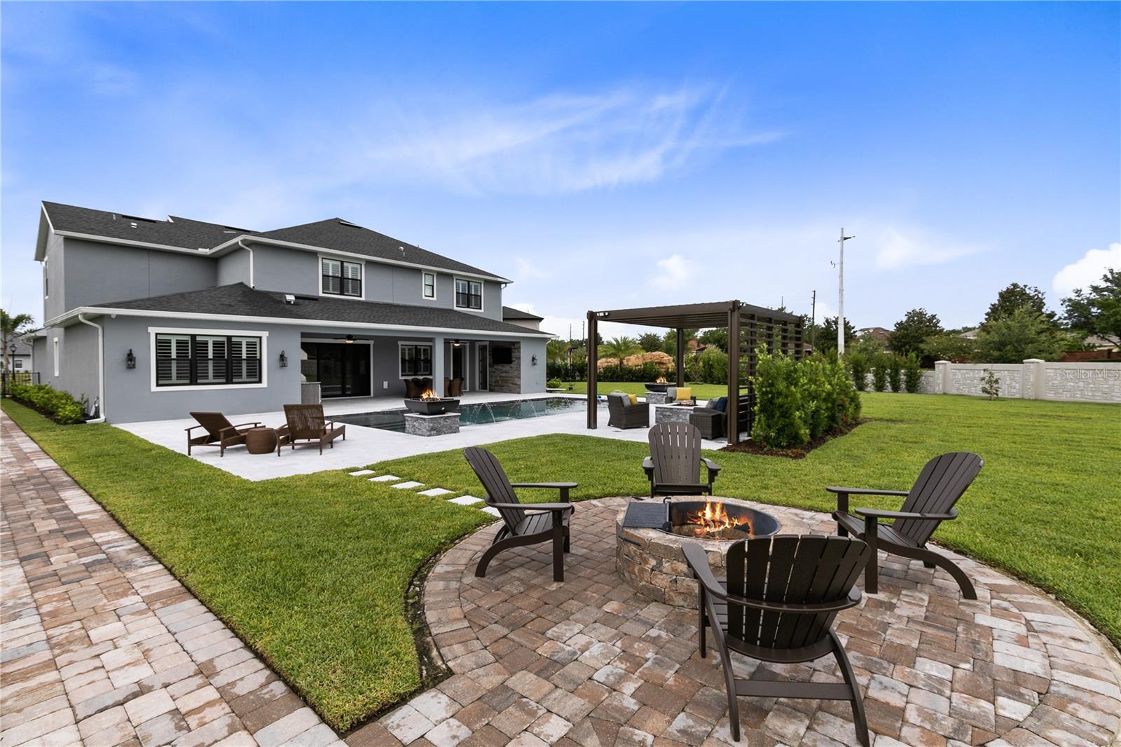 LAKE BARTON/LA SHORE SUB - Residential