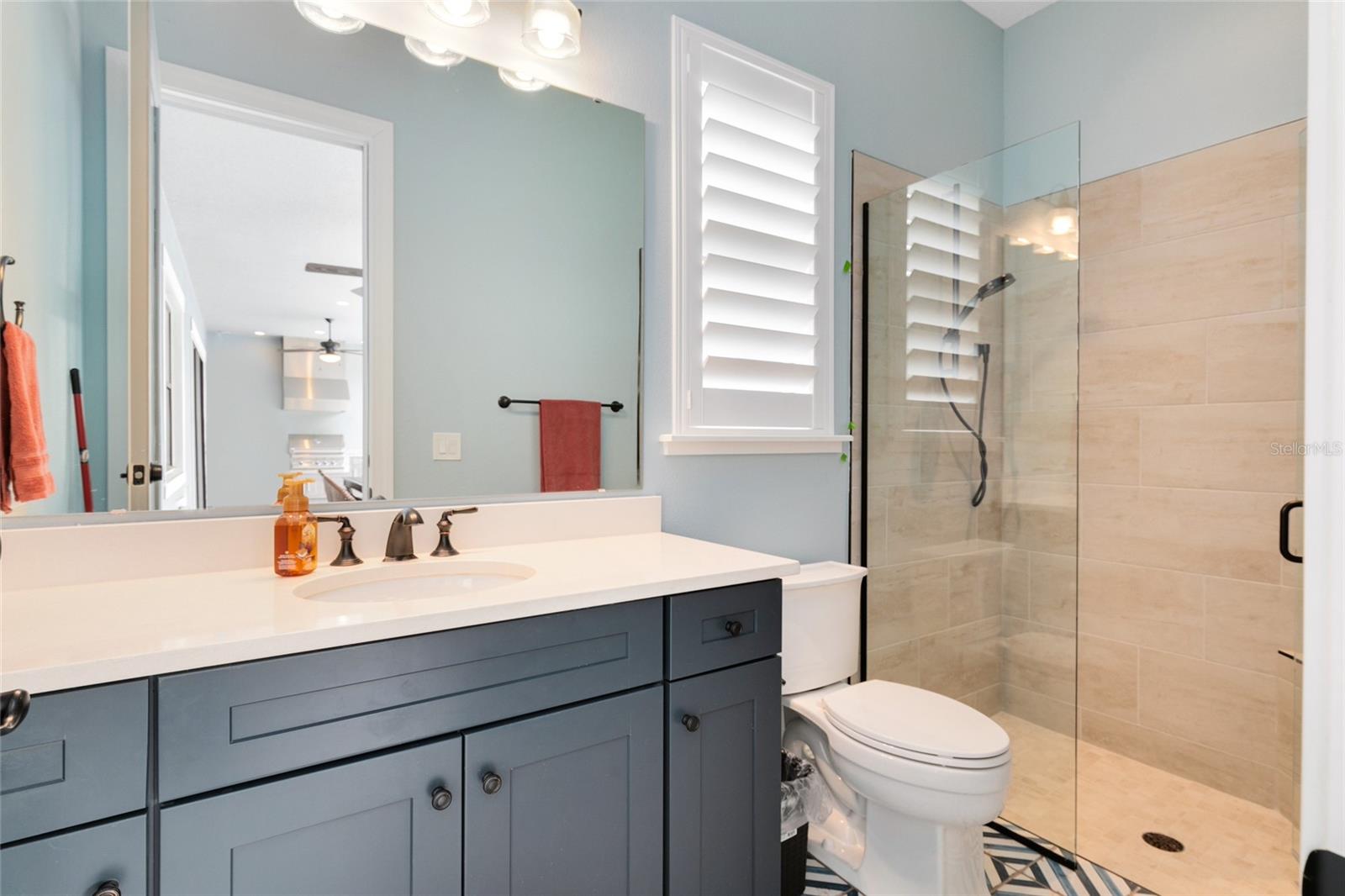 LAKE BARTON/LA SHORE SUB - Residential