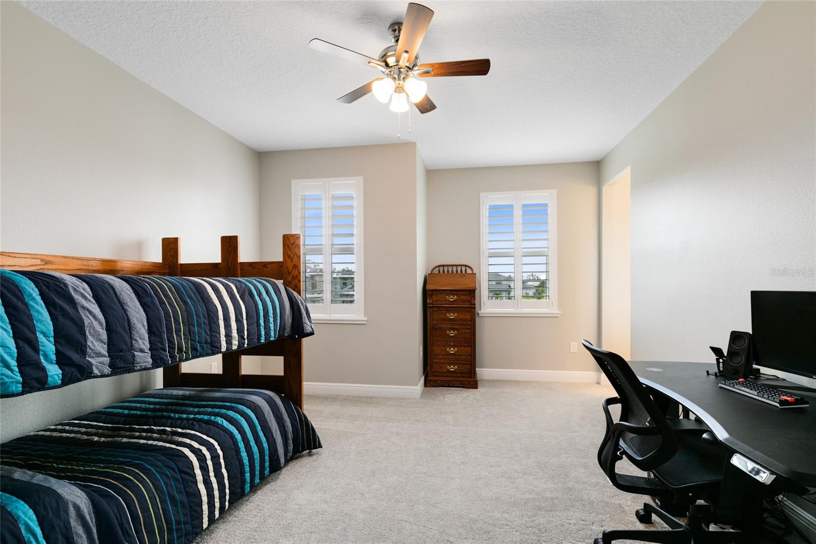 LAKE BARTON/LA SHORE SUB - Residential