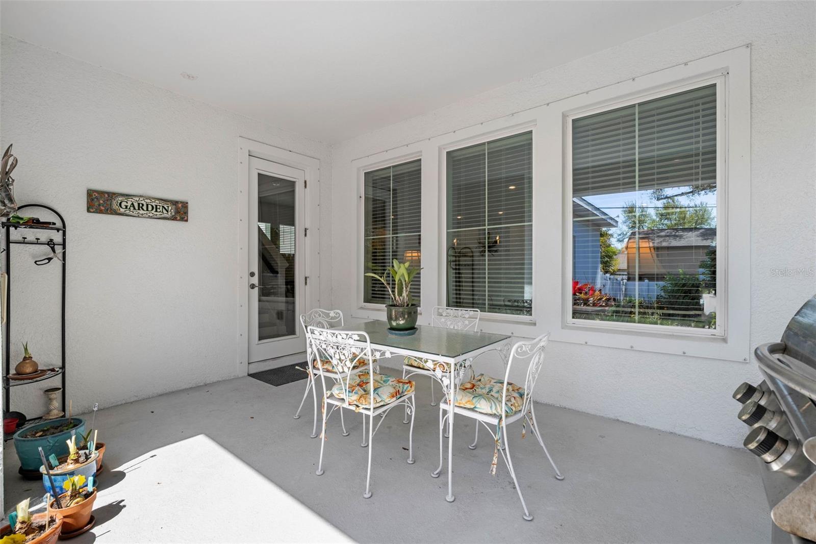 INTER BAY - Residential