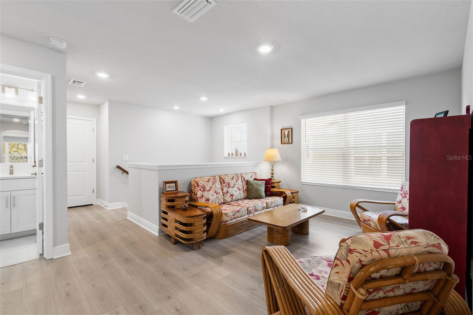 INTER BAY - Residential