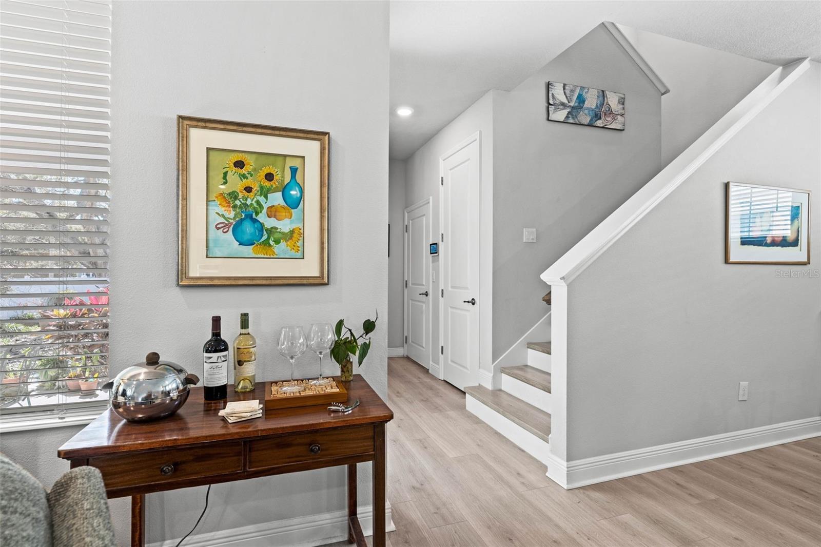 INTER BAY - Residential