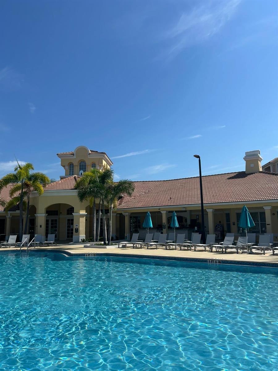 VISTA CAY/HARBOR SQUARE PH 08 - Residential