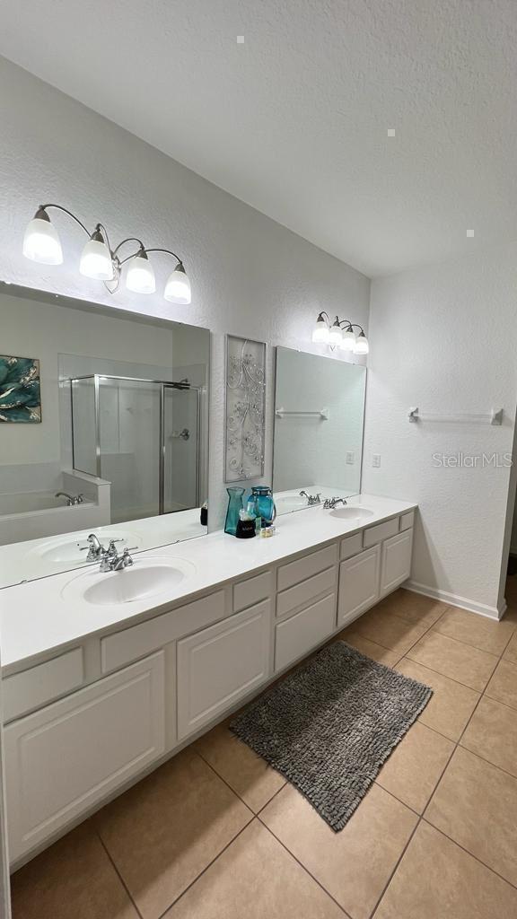 VISTA CAY/HARBOR SQUARE PH 08 - Residential