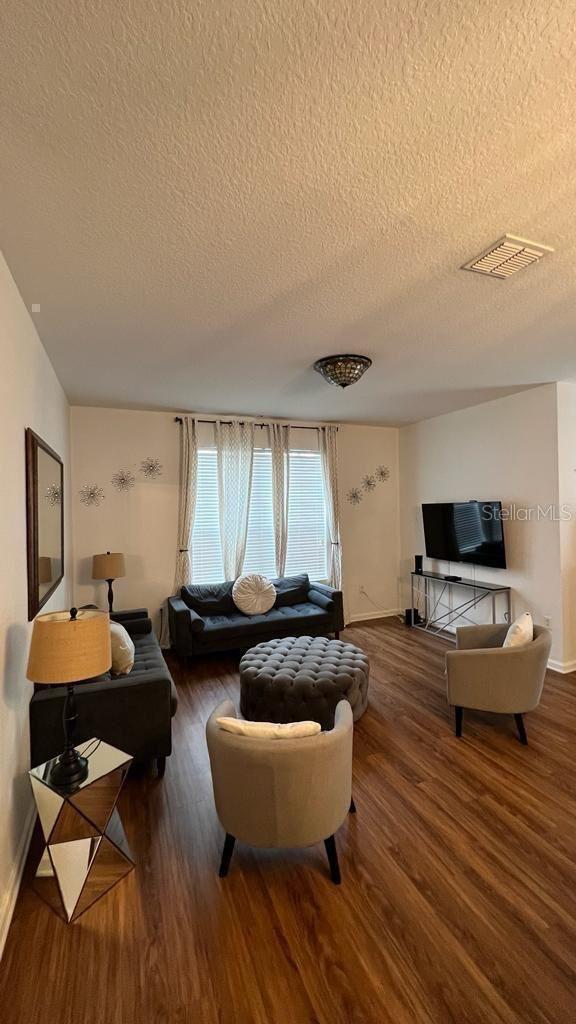 VISTA CAY/HARBOR SQUARE PH 08 - Residential