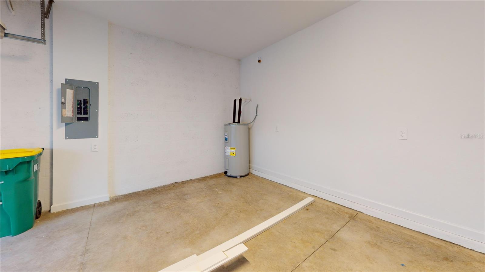 HARBOR EAST - Residential Lease