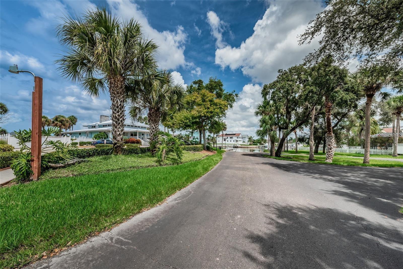 SEA COLONY AT GULF LANDINGS - Land