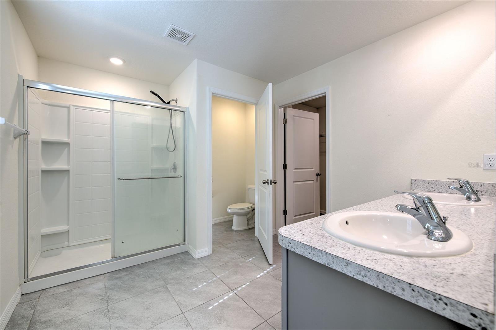 NORTH PARK ISLE - Residential