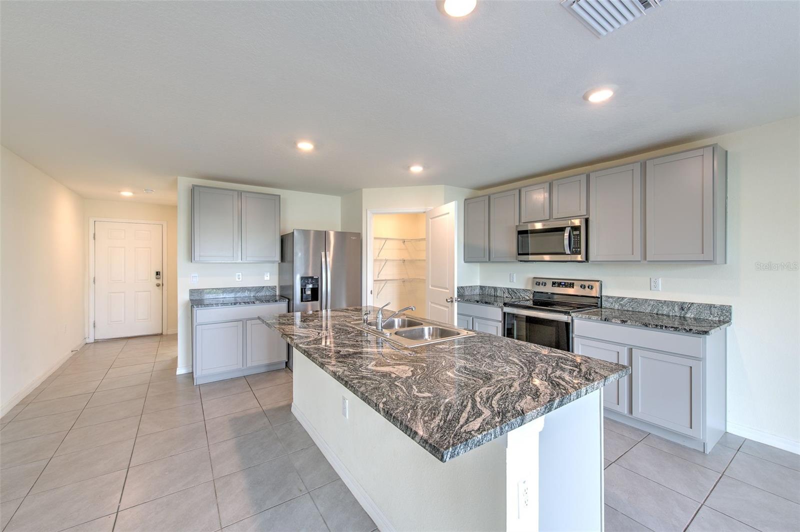 NORTH PARK ISLE - Residential