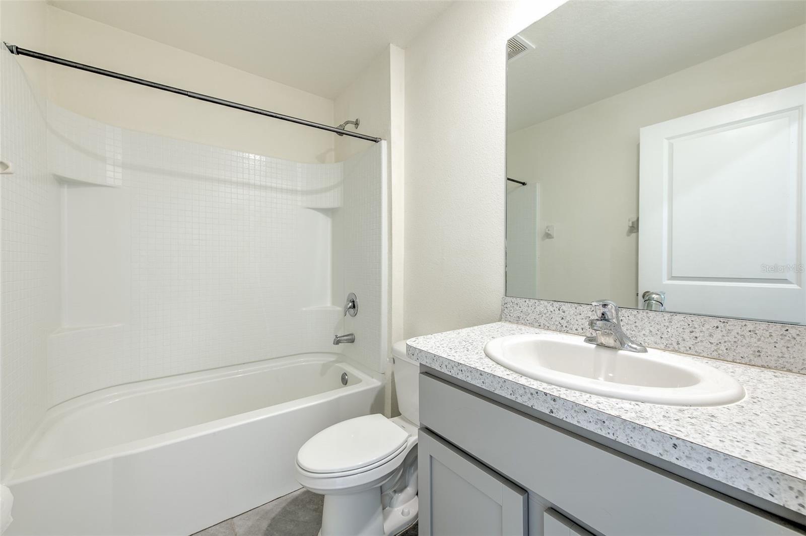 NORTH PARK ISLE - Residential