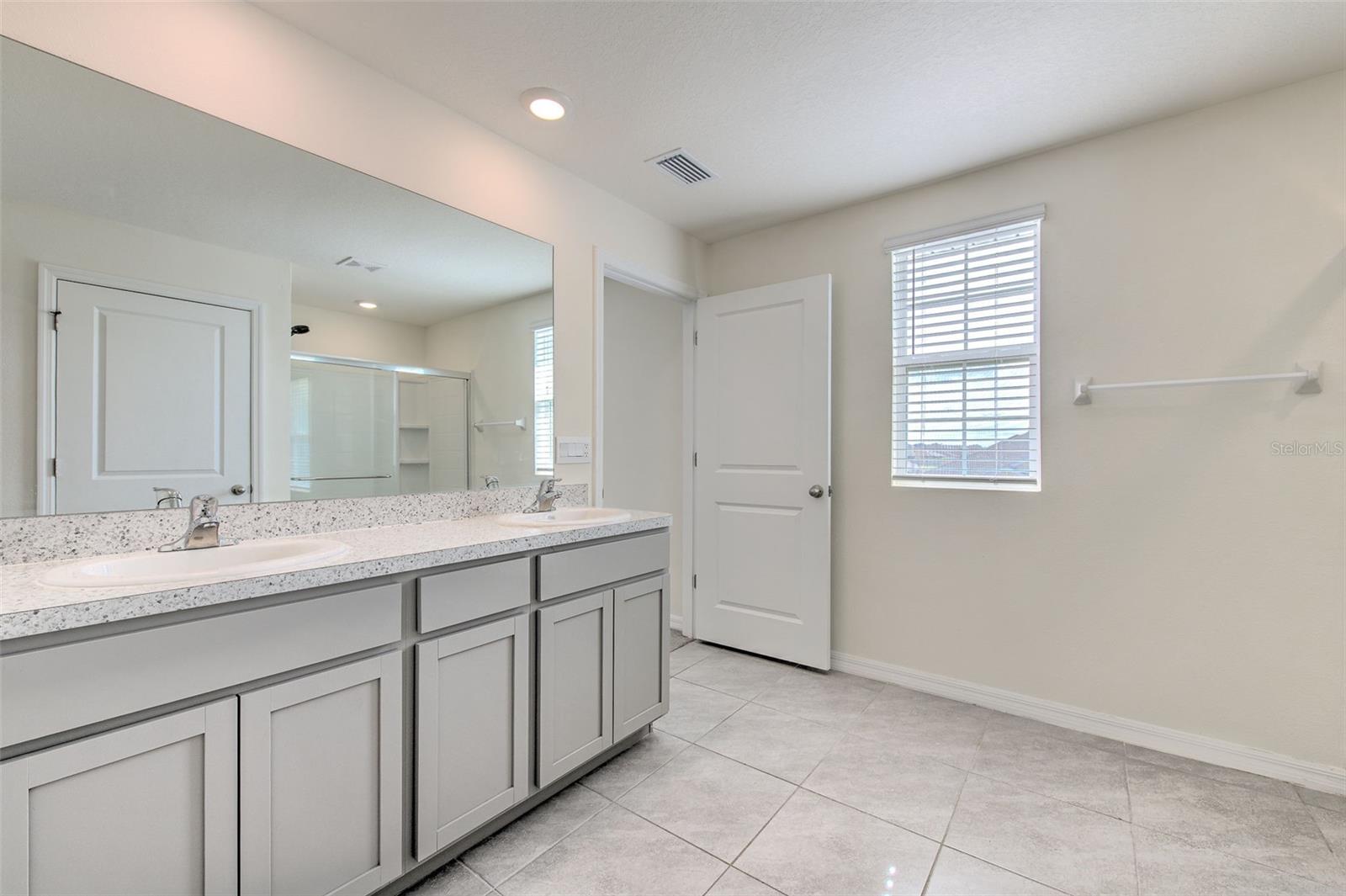 NORTH PARK ISLE - Residential