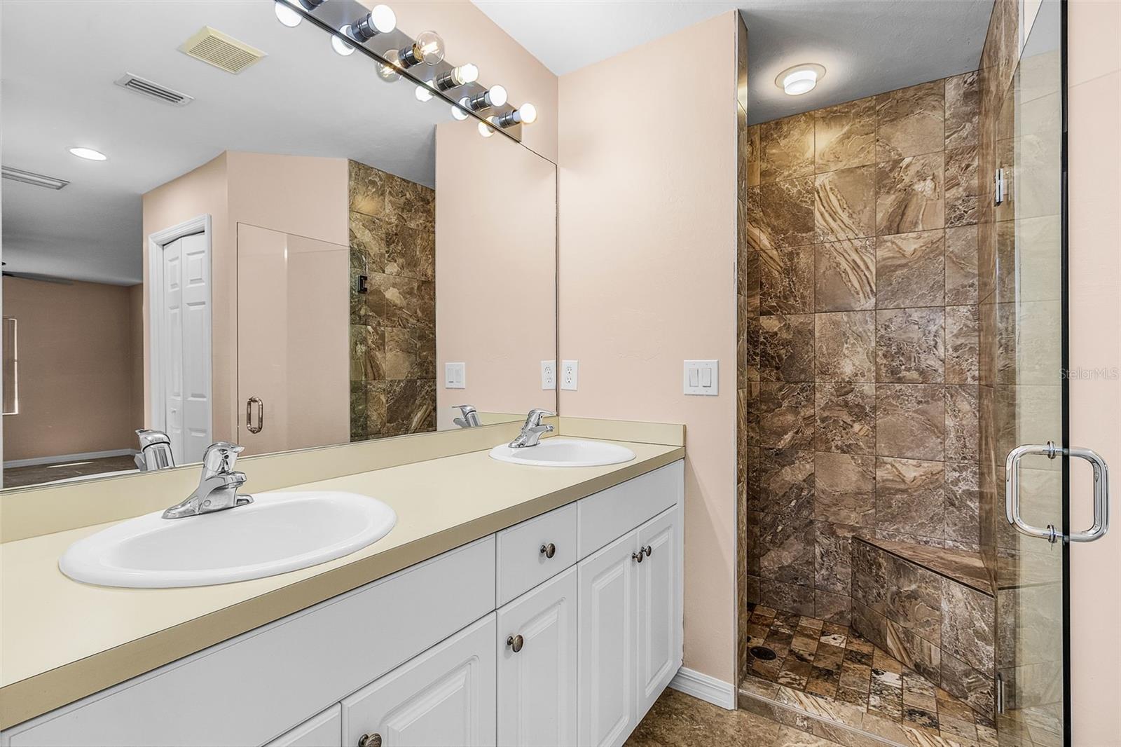 1644 DAWNVIEW STREET