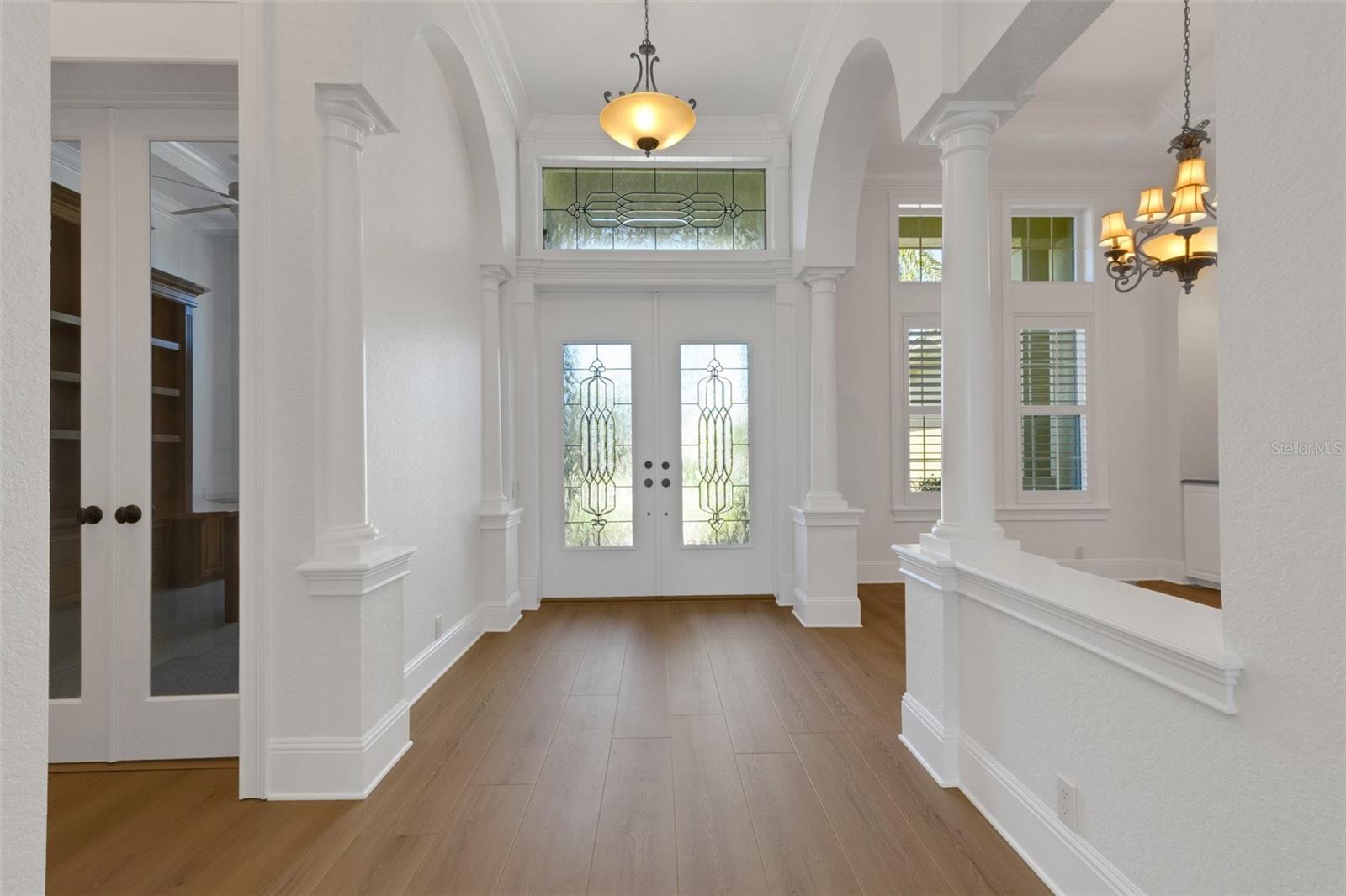 6562 EAGLE VIEW LOOP