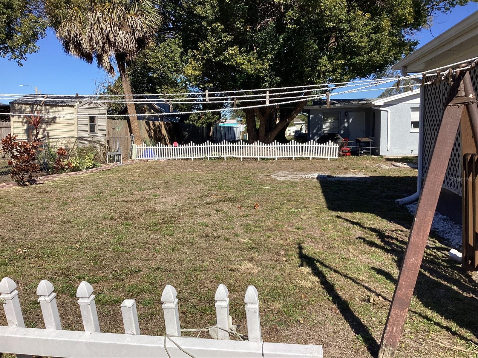 REGENCY PARK - Residential