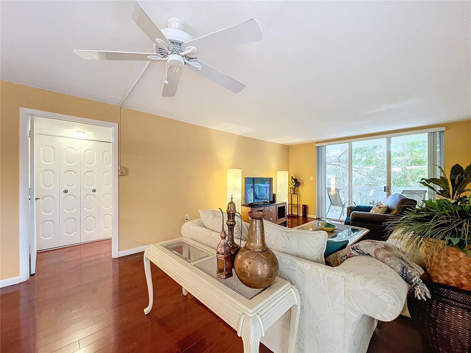 1012 PEARCE DRIVE 211