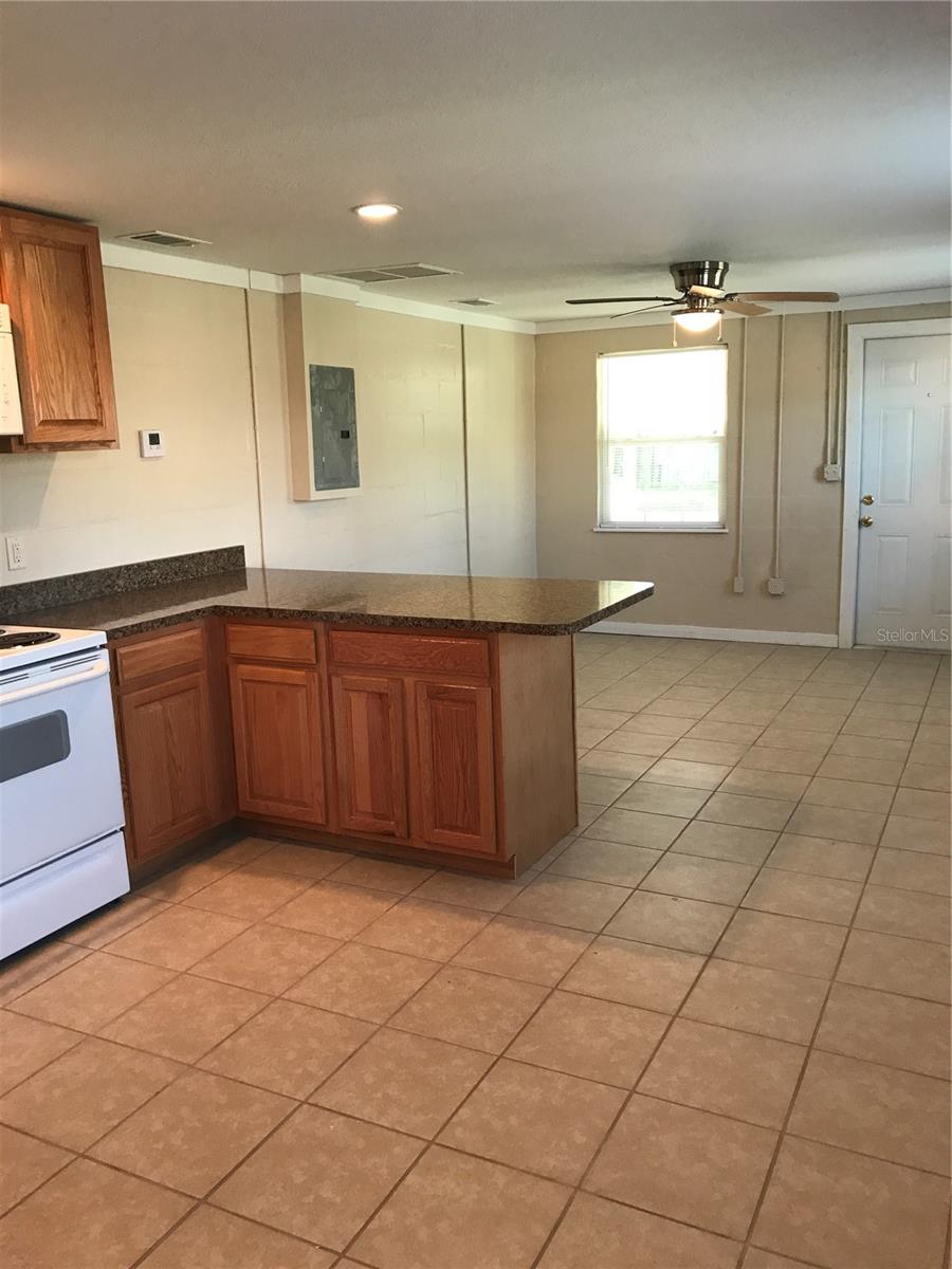 J P DONELLYS SUB - Residential Lease