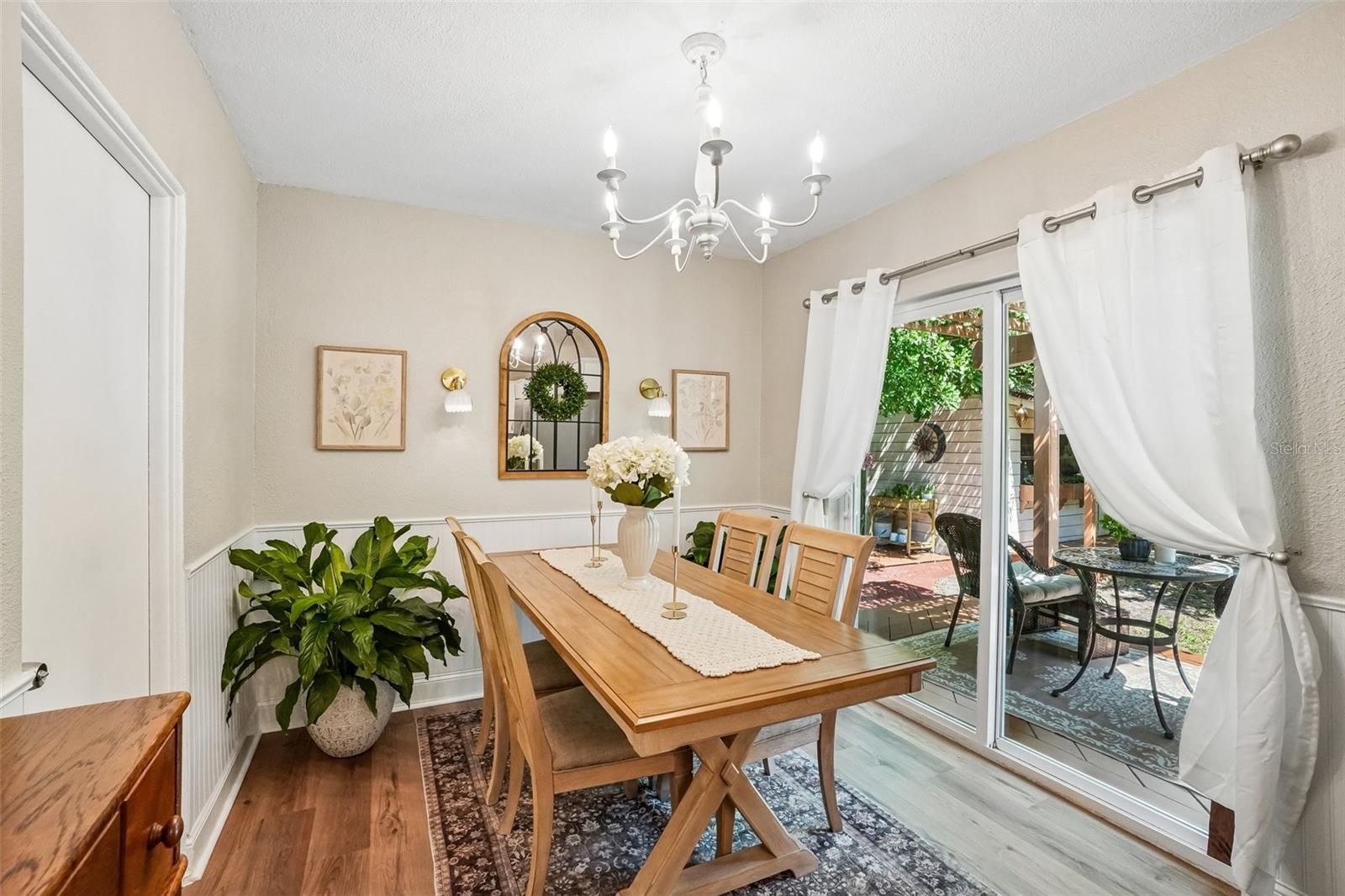 SUNNY LAWN ESTATES - Residential