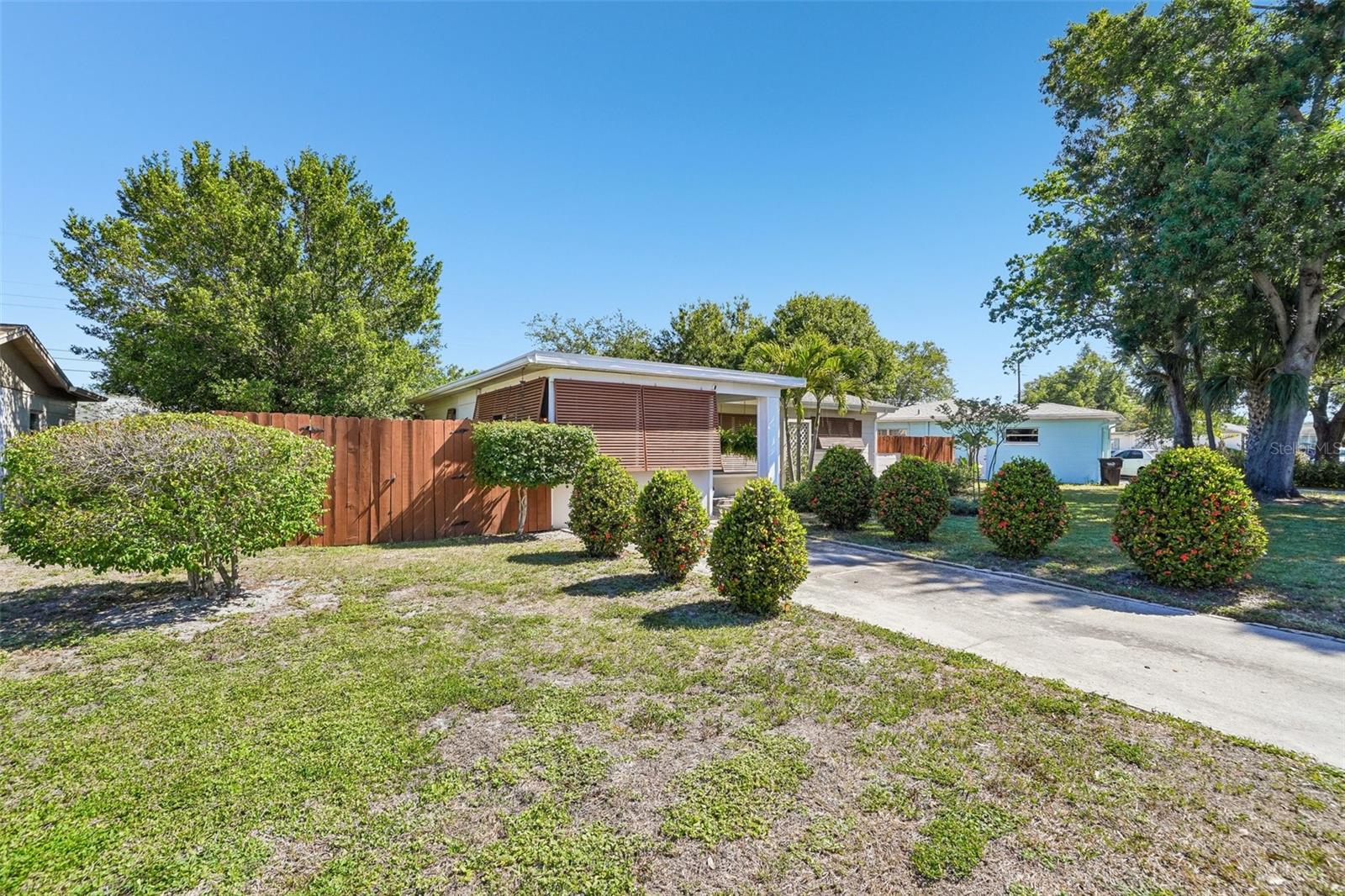 SUNNY LAWN ESTATES - Residential