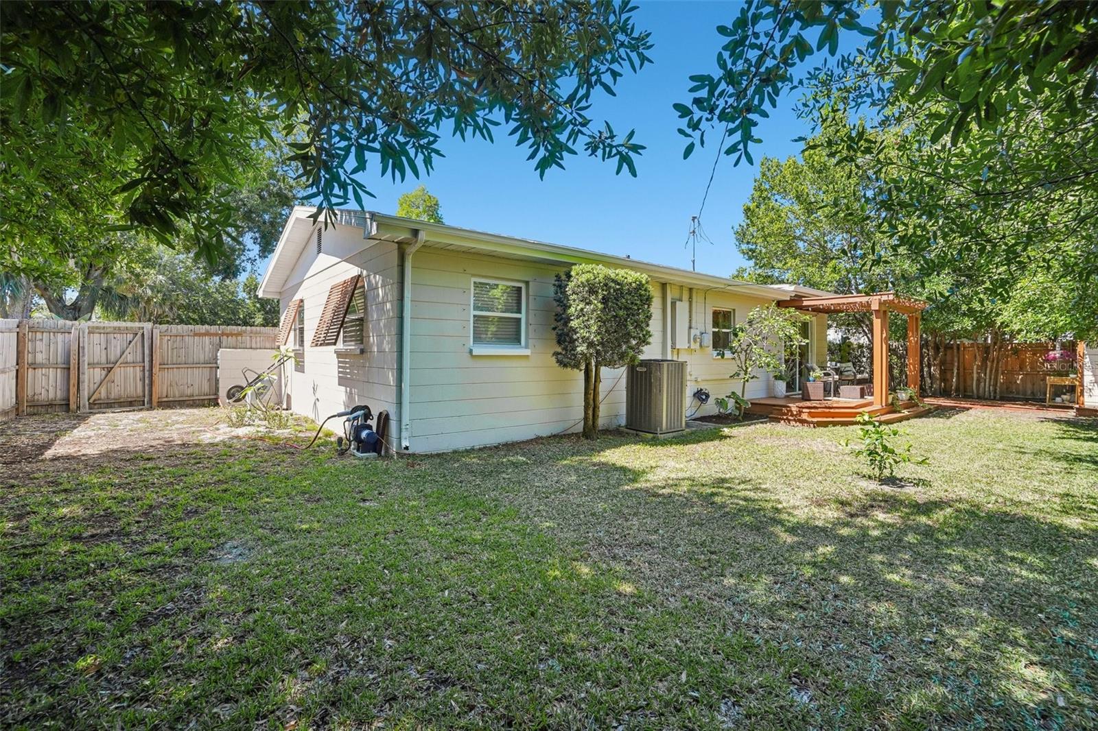 SUNNY LAWN ESTATES - Residential