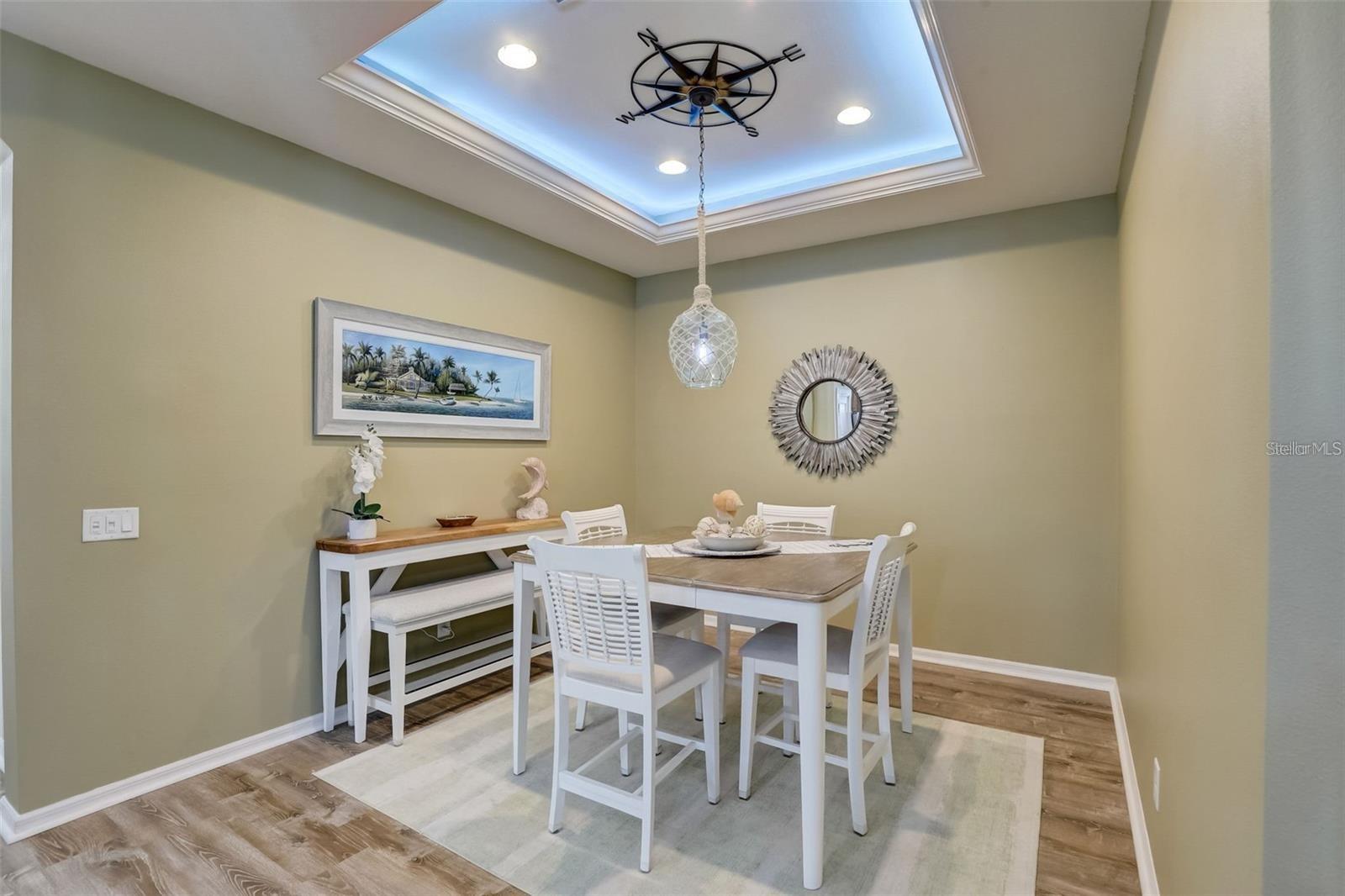 PALMA SOLA TRACE - Residential