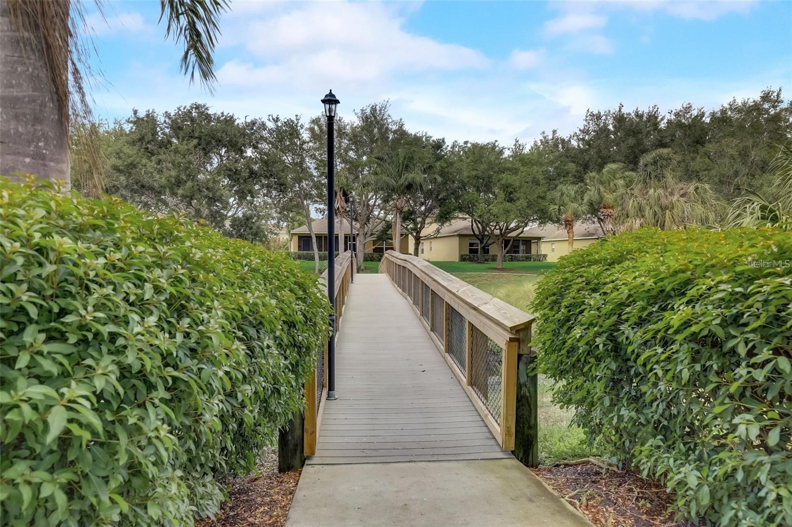 PALMA SOLA TRACE - Residential