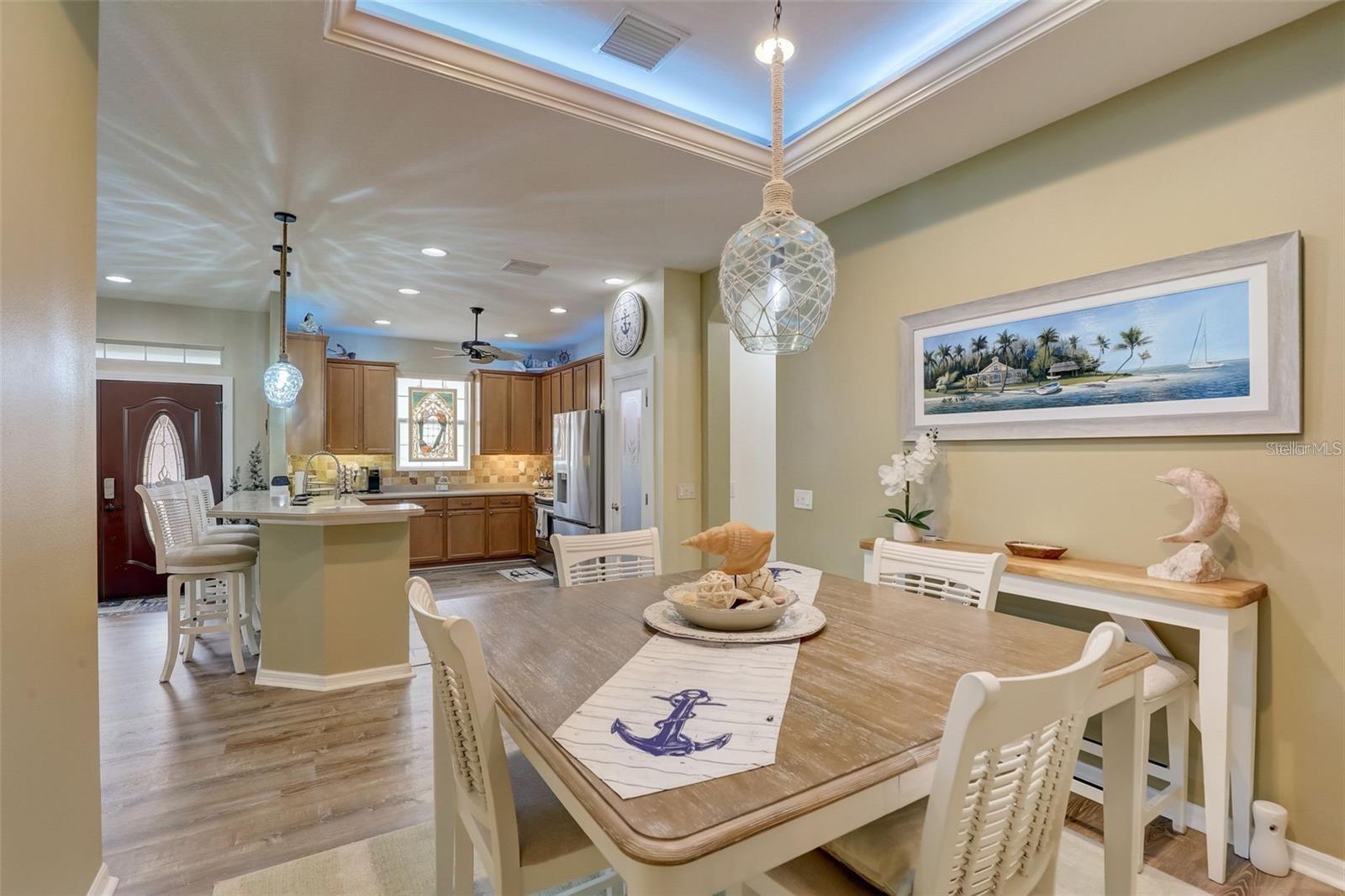 PALMA SOLA TRACE - Residential