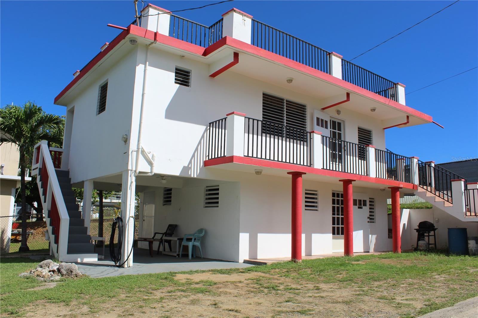 BRAVOS DE BOSTON - Residential