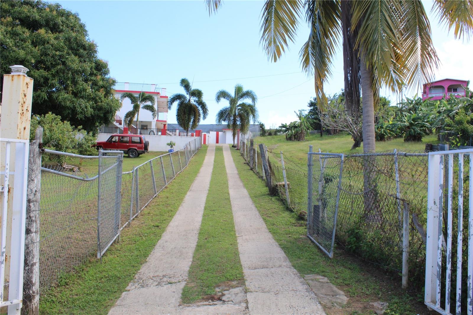 BRAVOS DE BOSTON - Residential