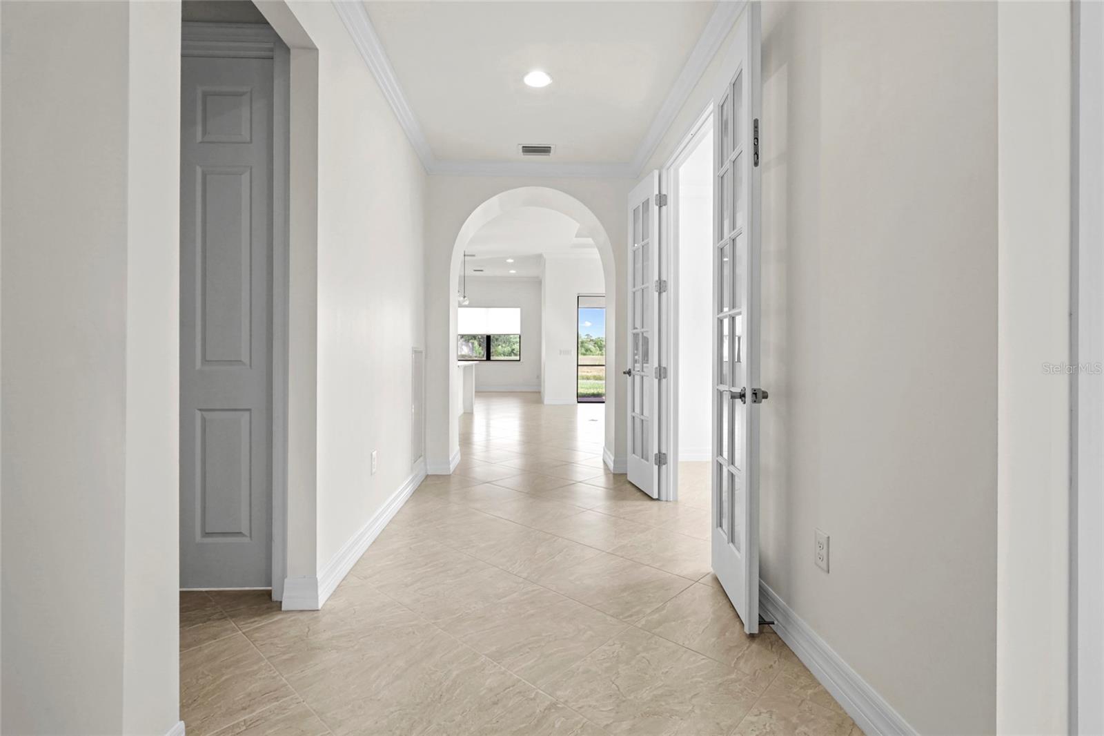 SANDHILL PRESERVE - Residential