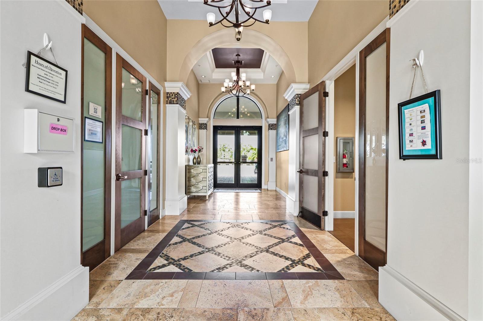SANDHILL PRESERVE - Residential