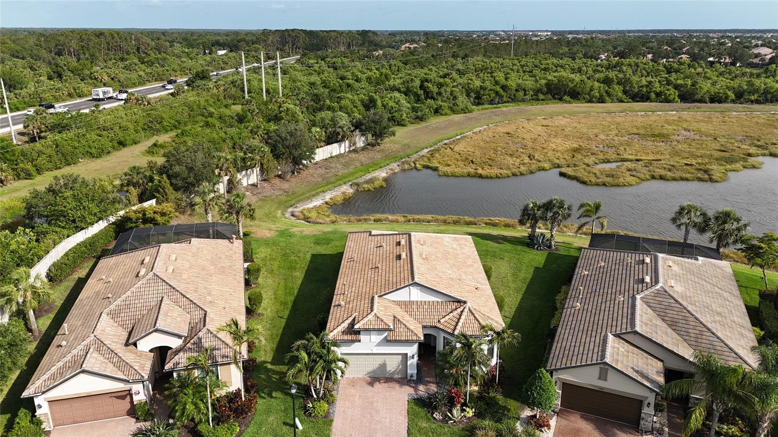 SANDHILL PRESERVE - Residential