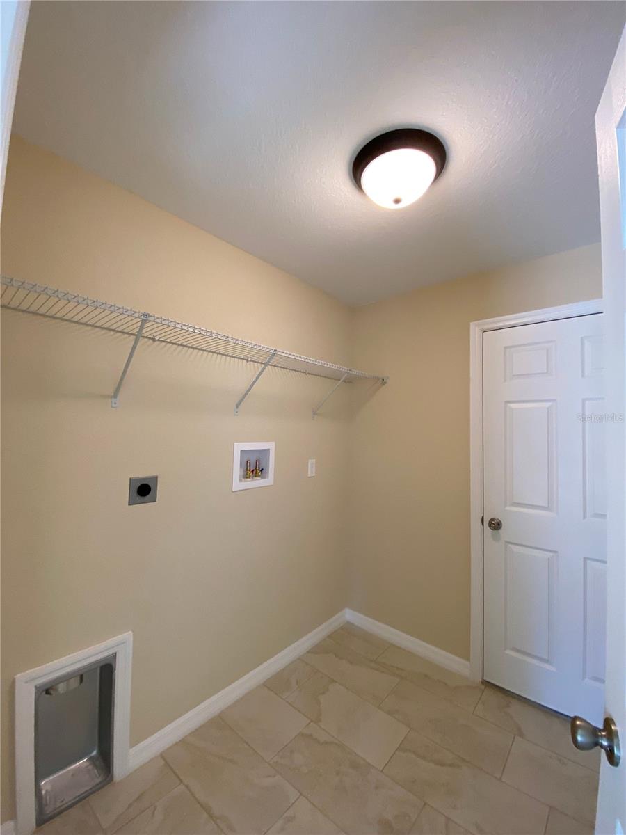 MARION OAKS UN 10 - Residential Lease