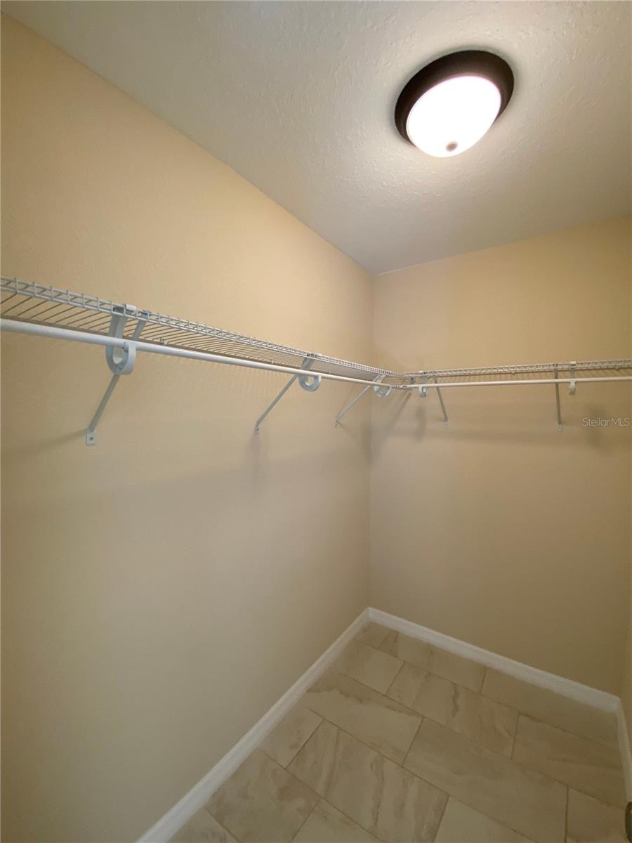 MARION OAKS UN 10 - Residential Lease