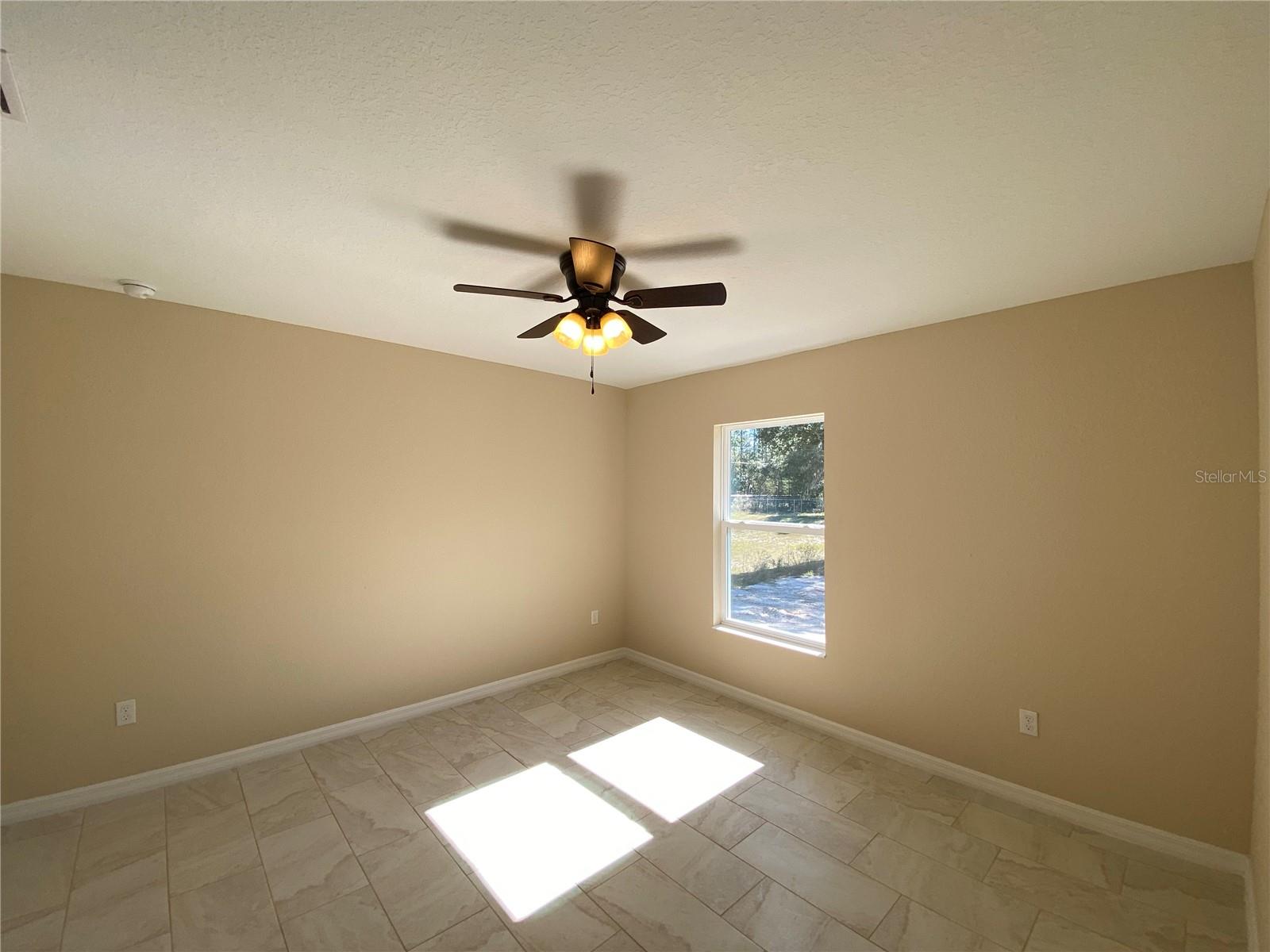 MARION OAKS UN 10 - Residential Lease