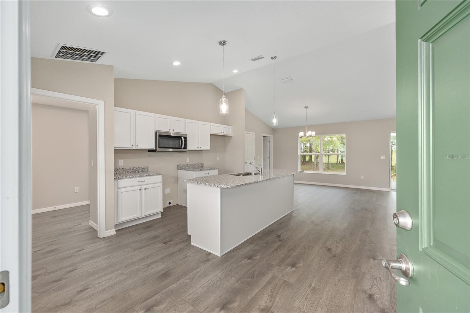 3853 SW SOUNDVIEW DRIVE