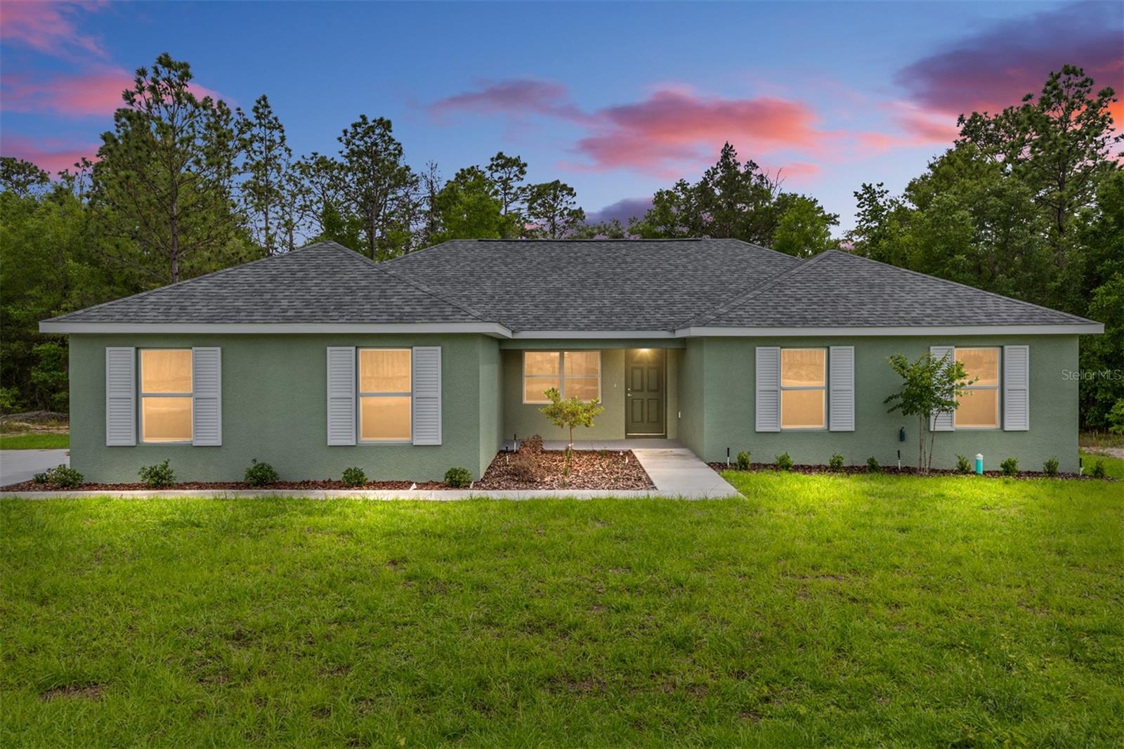 3853 SW SOUNDVIEW DRIVE