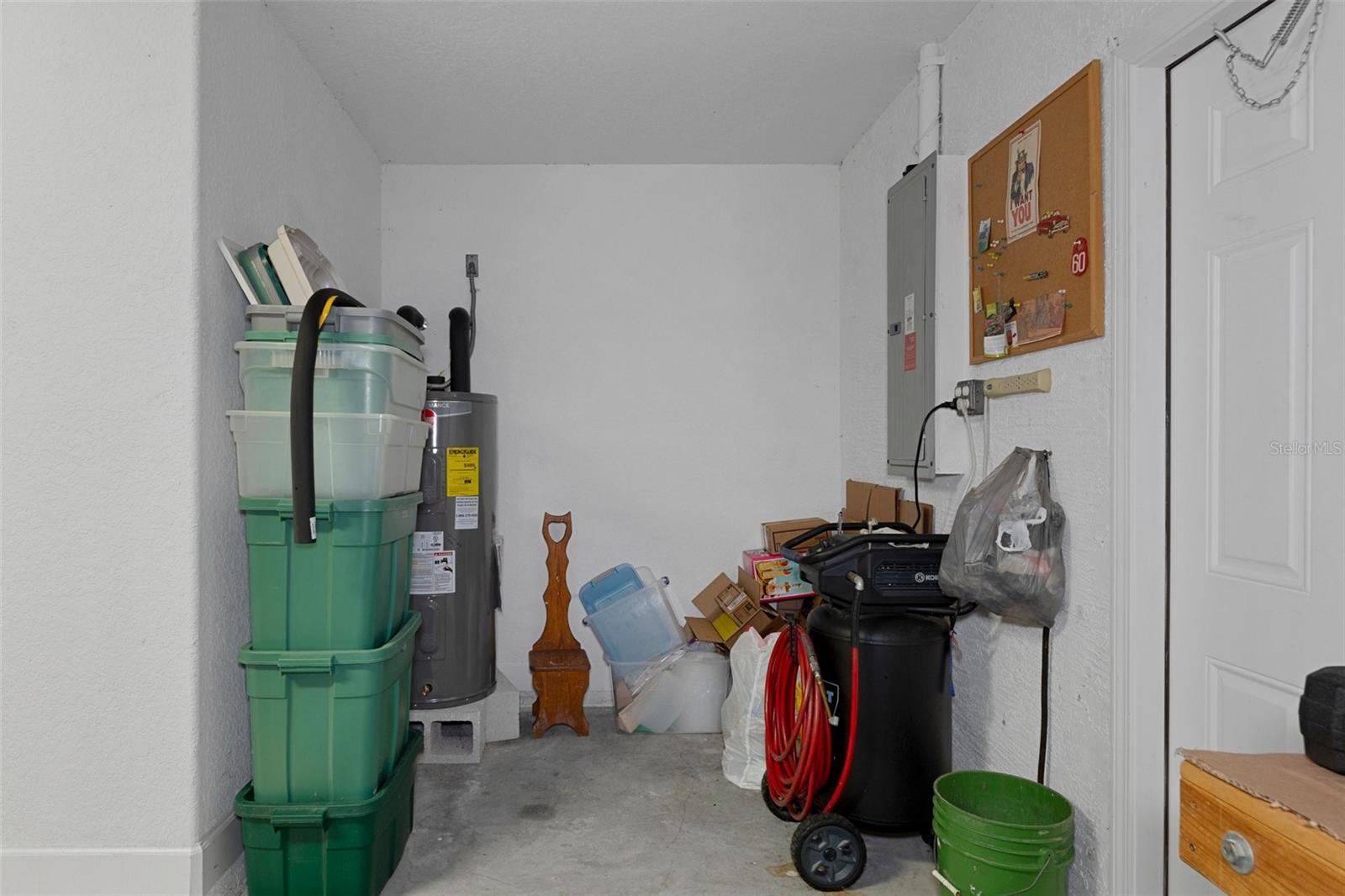 CITRUS SPGS UN 17 - Residential