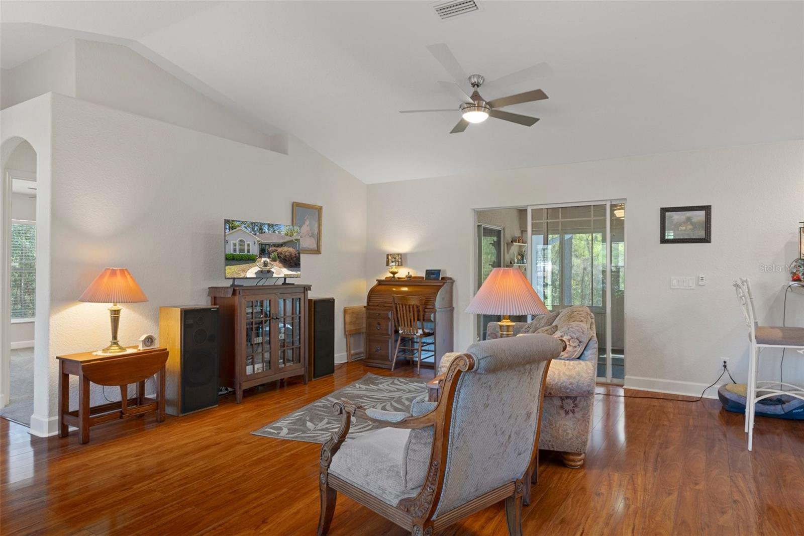 CITRUS SPGS UN 17 - Residential