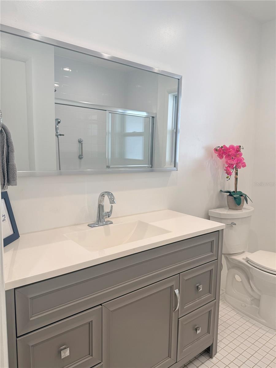 GROVE TERRACE - Residential Lease