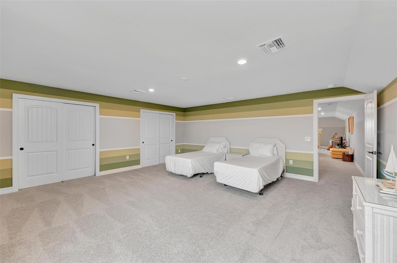 ISLANDWALK AT THE WEST VILLAGES - Residential