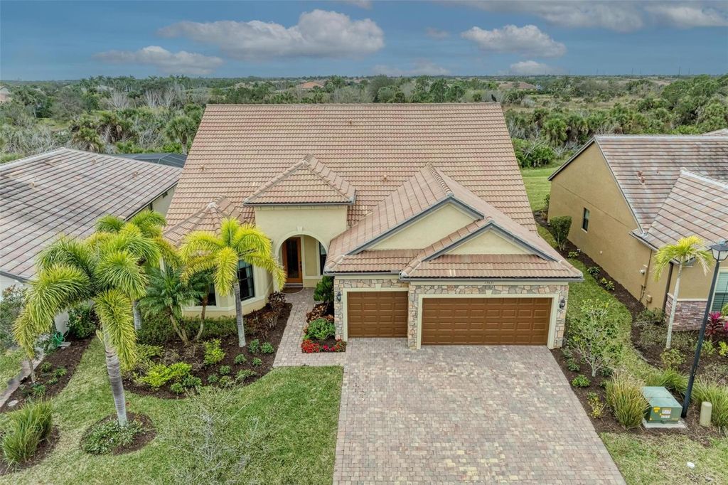 Photo of 13631 Salinas Street, Venice, FL 34293 (MLS # N6144108)