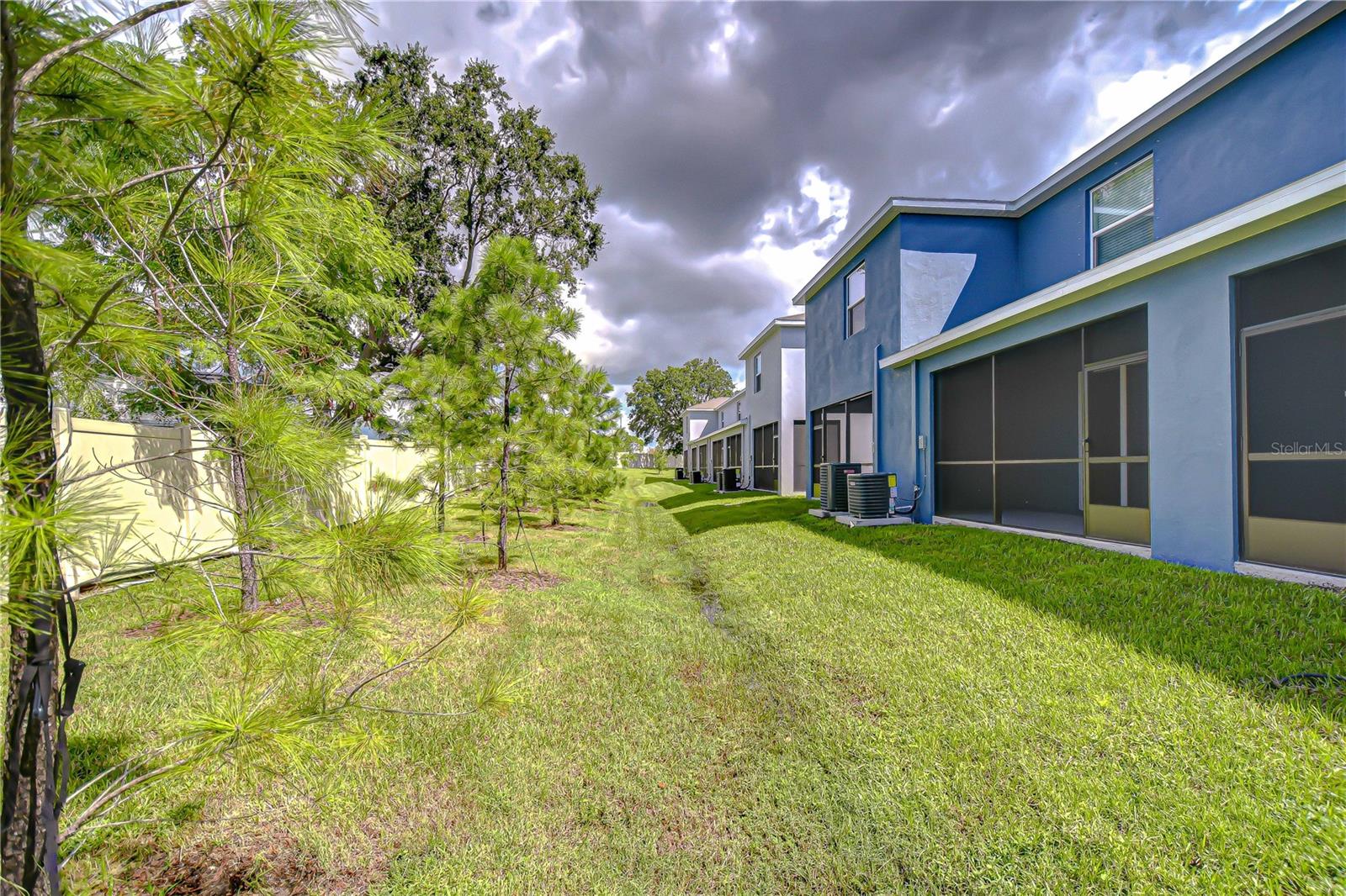 AZALEA SHORES - Residential Lease