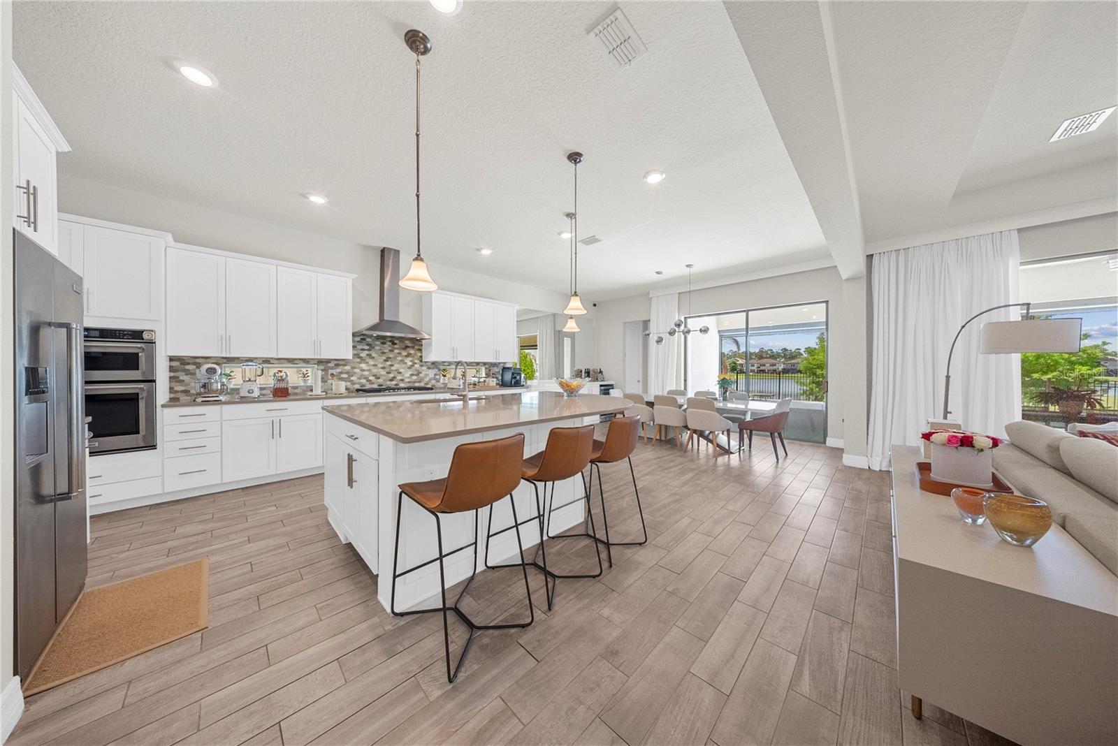 PHILLIPS GROVE - Residential