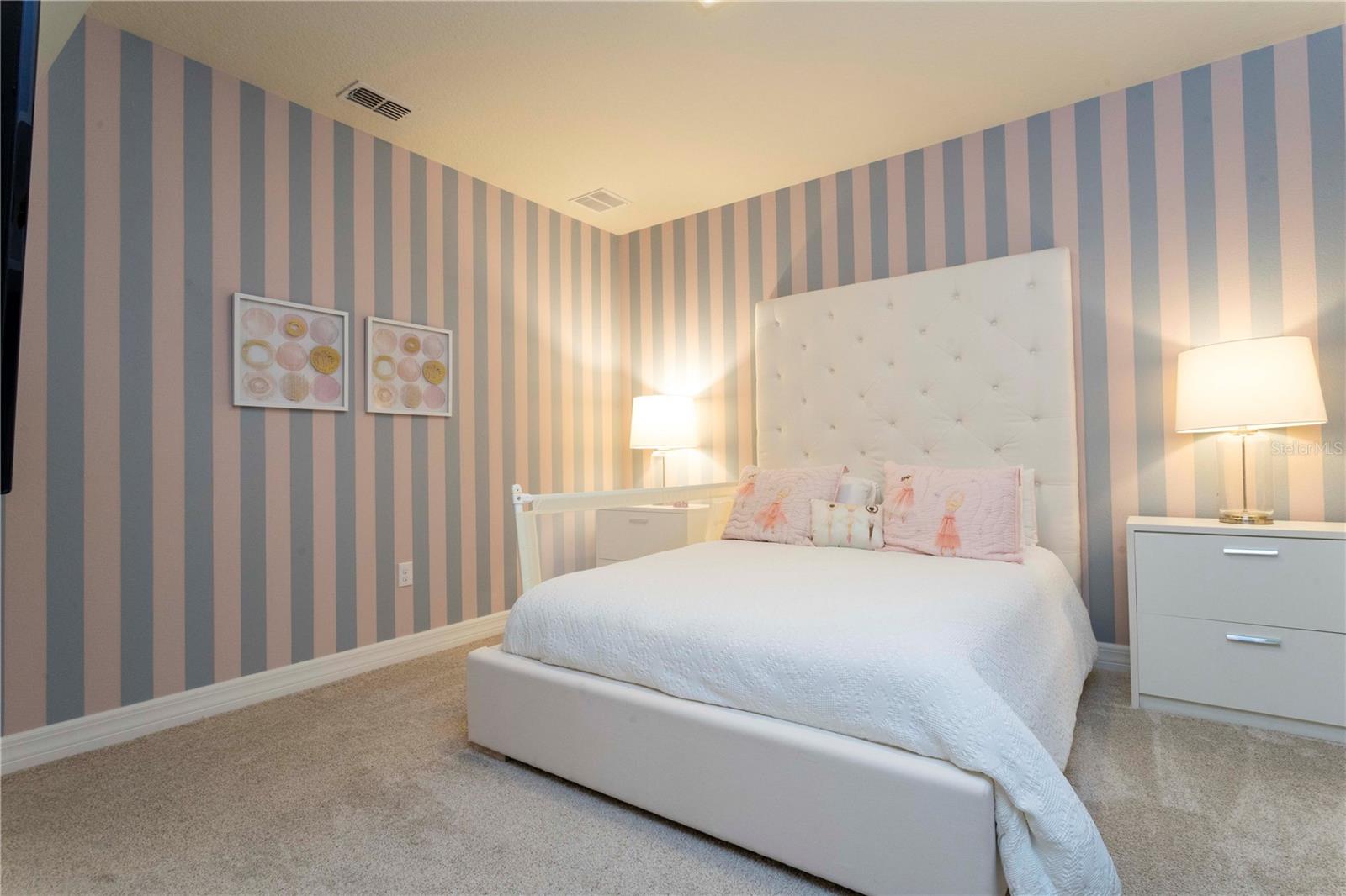 PHILLIPS GROVE - Residential