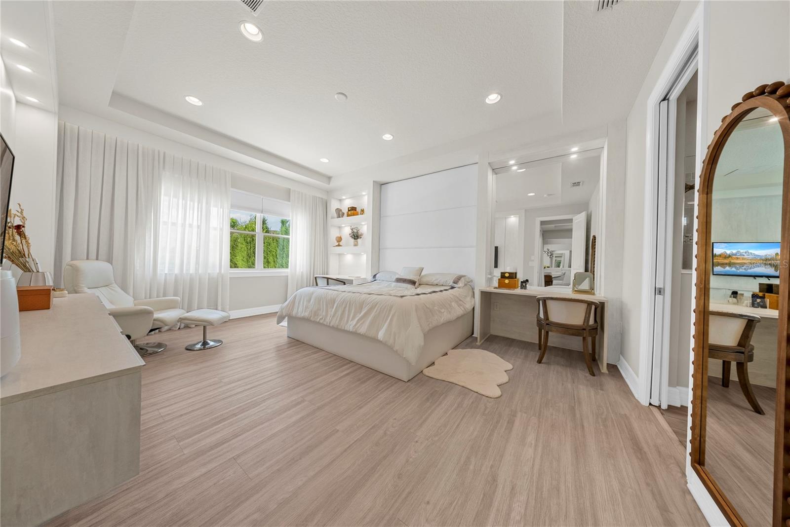 PHILLIPS GROVE - Residential