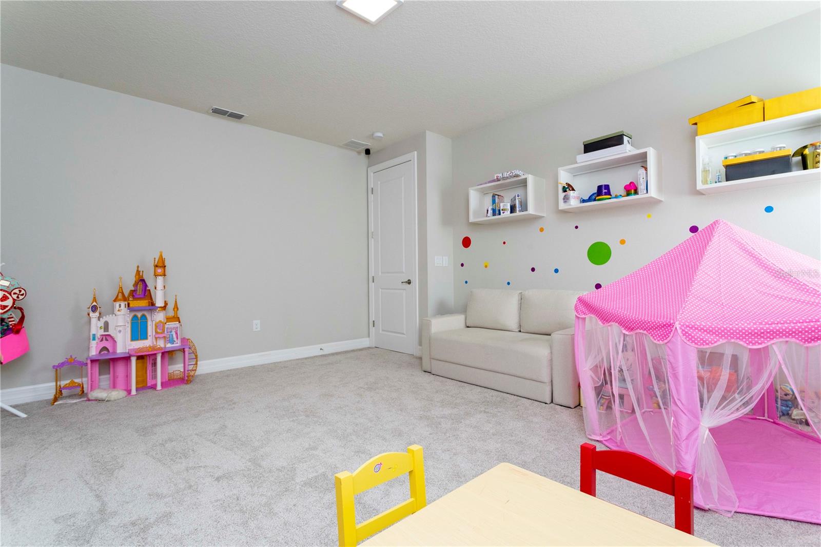 PHILLIPS GROVE - Residential