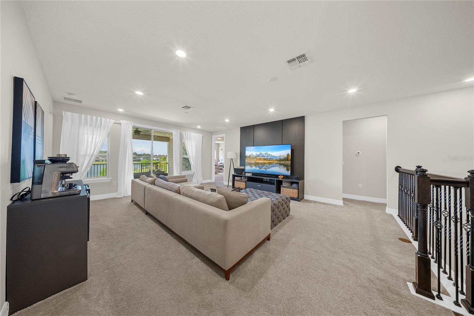 PHILLIPS GROVE - Residential